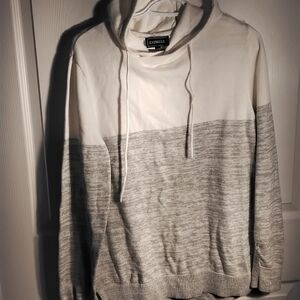 Express Men's White and Gray Sweater
